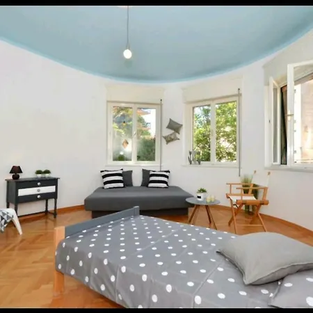 Sweet&cheap Apartmán *